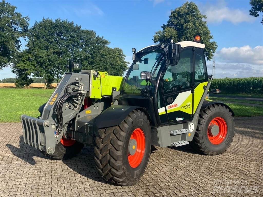CLAAS Scorpion 756 伸縮臂操作車