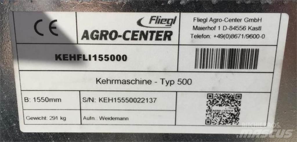 Fliegl Typ 500 掃倉機