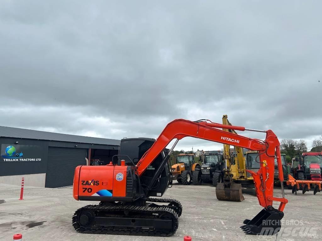 Hitachi Zaxis 70 中型挖土機/掘鑿機/挖掘機 7t-12t