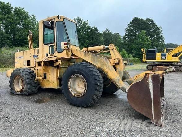 Komatsu WA 320-1 輪胎式裝載機