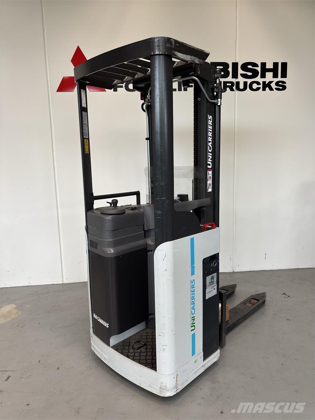 Atlet A160 自走式堆積機