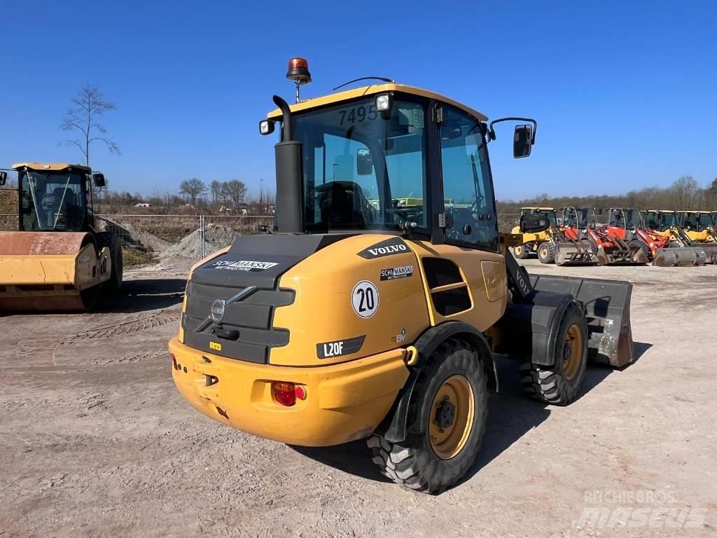Volvo L 20 F 輪胎式裝載機