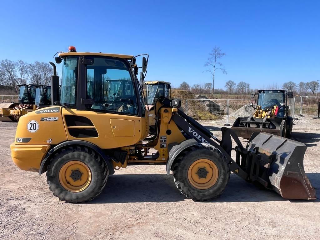 Volvo L 20 F 輪胎式裝載機