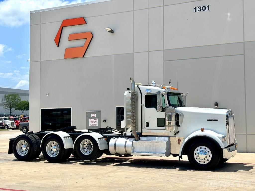 Kenworth W 900 曳引機組件