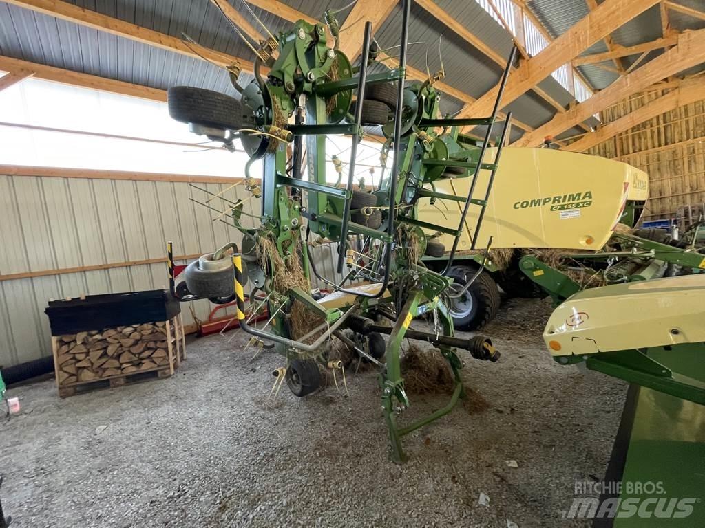 Krone KW 103-15 耙與翻草機