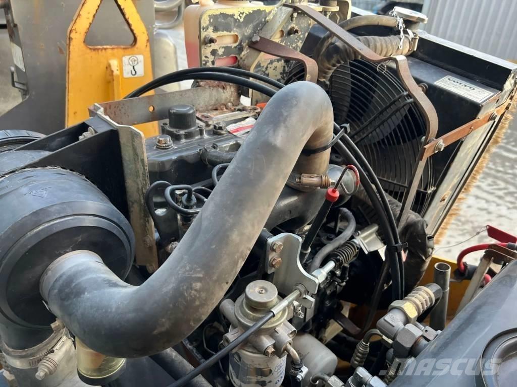 Volvo DD22 雙輪滾壓機