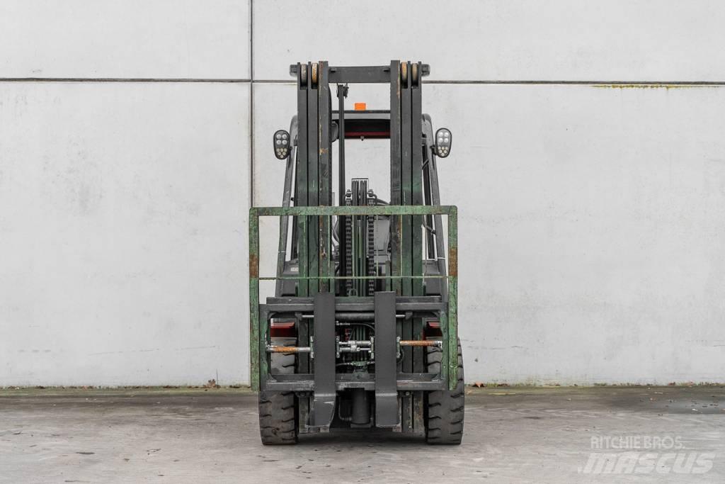 Manitou MI 35 D 柴油卡車