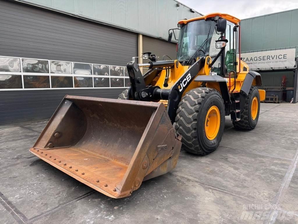 JCB 427 ZX 輪胎式裝載機
