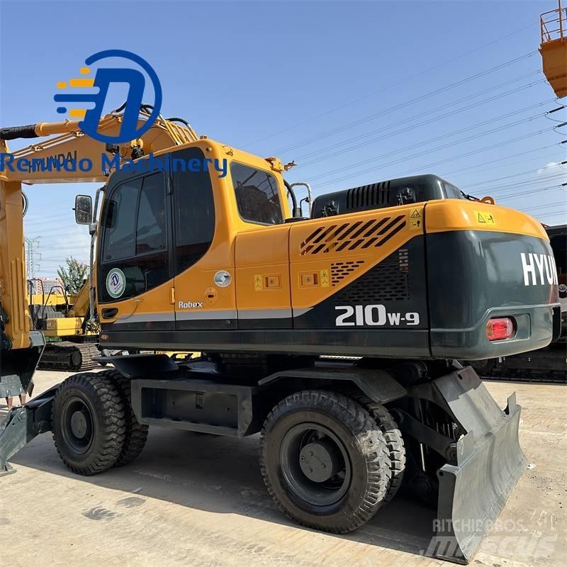 Hyundai 210W-9 旋轉式挖土機/掘鑿機/挖掘機