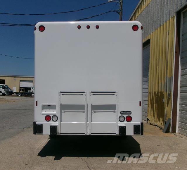 Freightliner M2 飲料運輸卡車