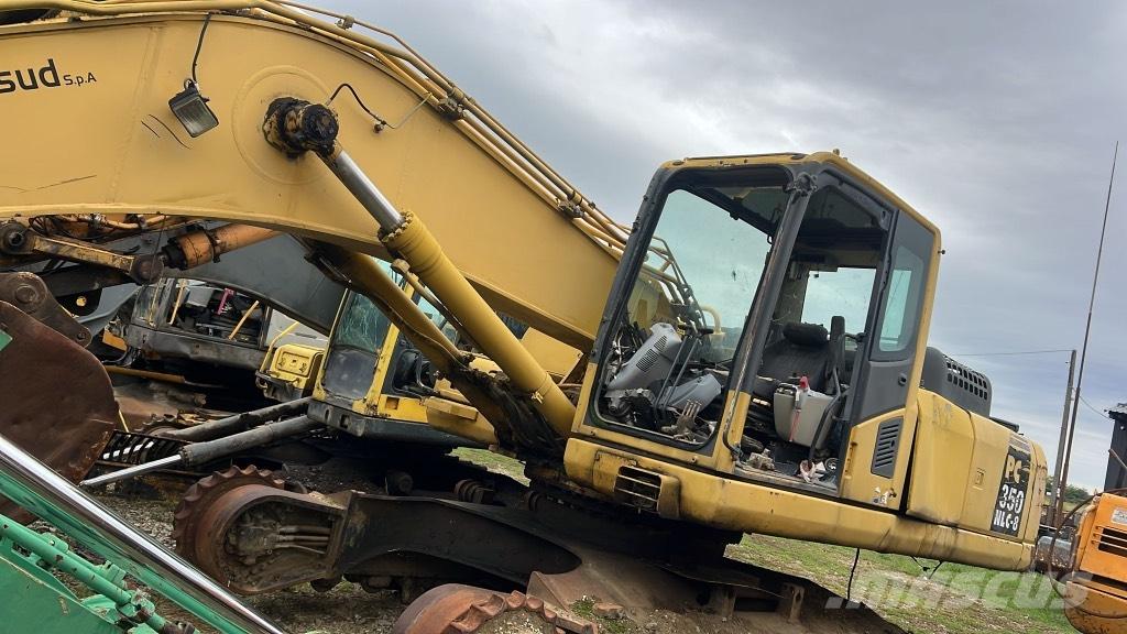 Komatsu PC 350 NLC-8 駕駛室與內部