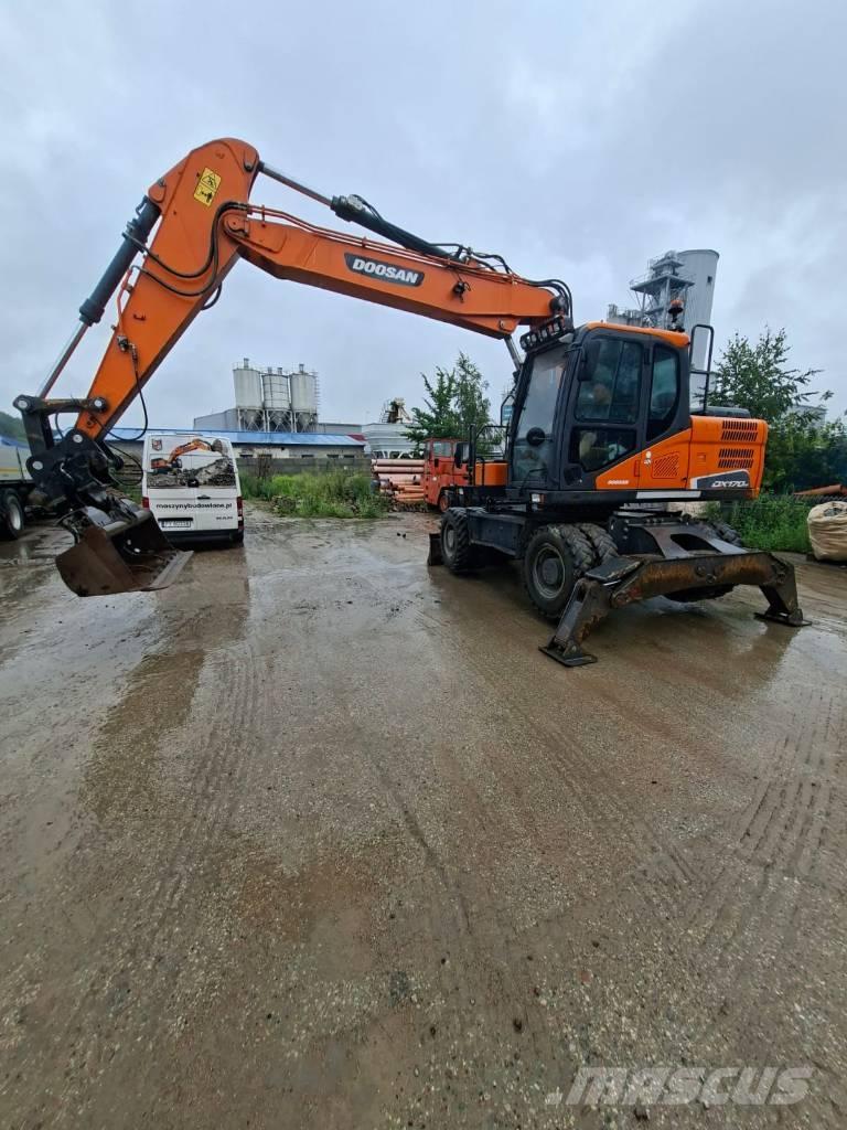 Doosan DX 170 W 旋轉式挖土機/掘鑿機/挖掘機