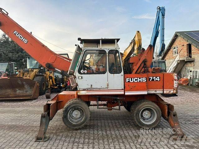 Fuchs FUCHS 714 廢棄物/工業用操作車