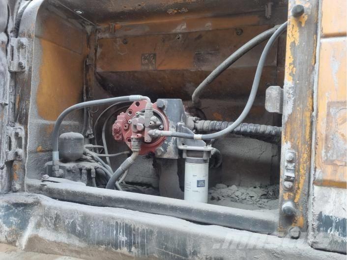 Hyundai Robex 300 LC 履帶式 挖土機/掘鑿機/挖掘機