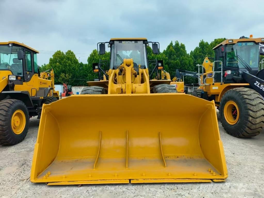 CAT 966 H 輪胎式裝載機
