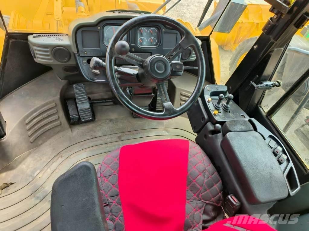 CAT 966 H 輪胎式裝載機