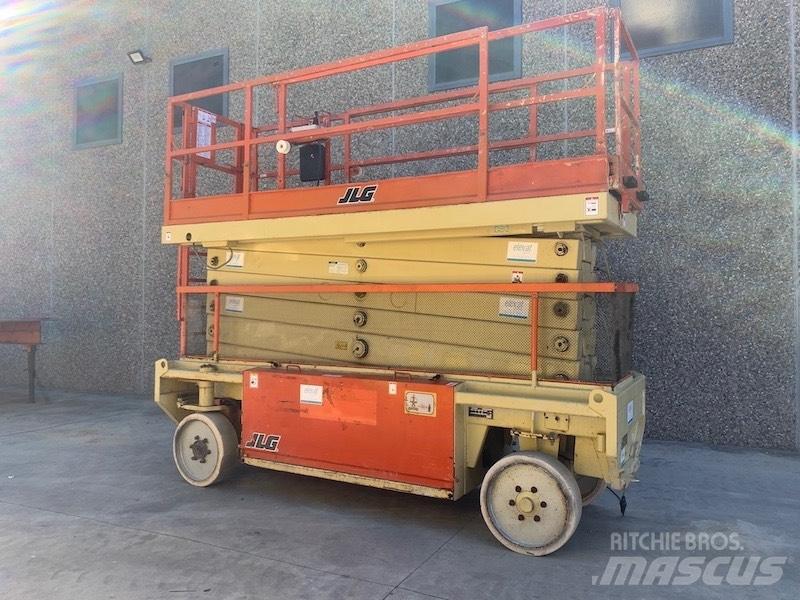 JLG Liftlux 180-12 剪式升降機