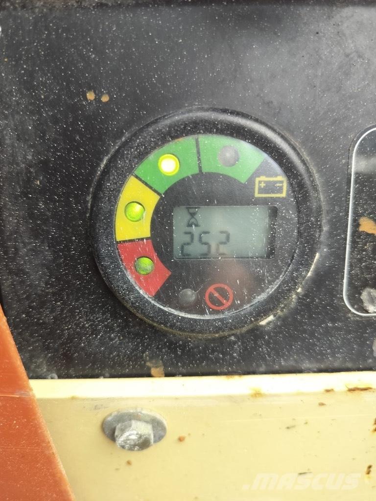 JLG 6 RS 剪式升降機