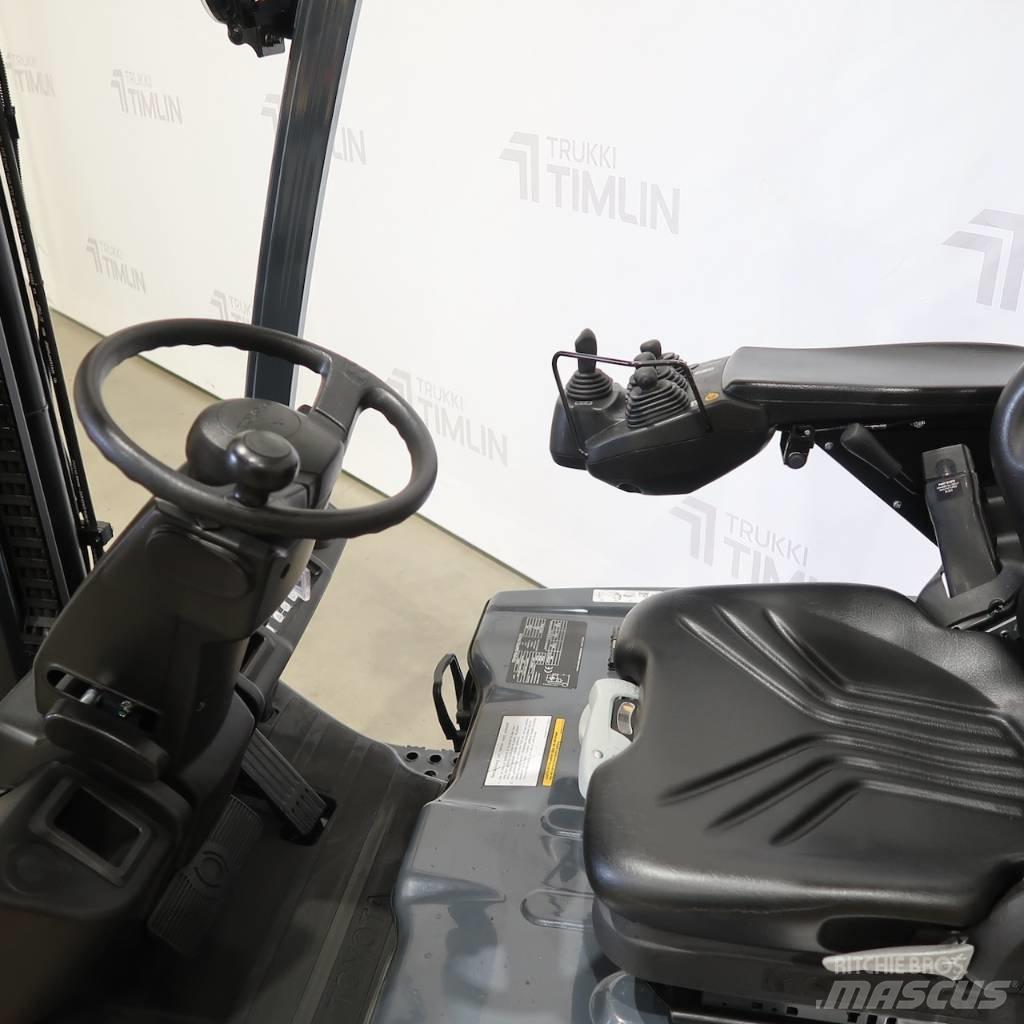Toyota 8FBE20T 電動堆高機