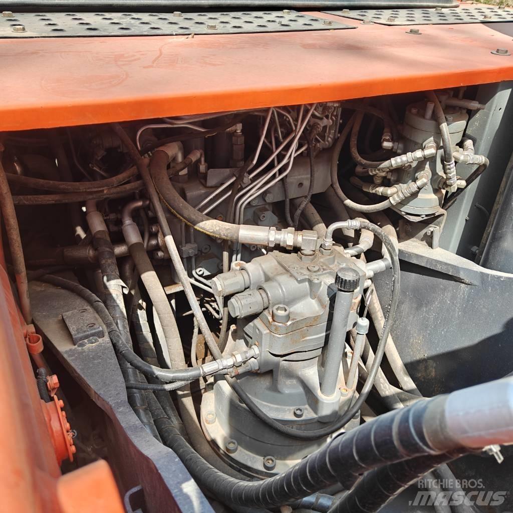 Hitachi ZX200 履帶式 挖土機/掘鑿機/挖掘機