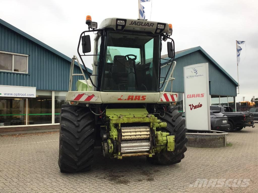 CLAAS Jaguar 900 聯合收穫機