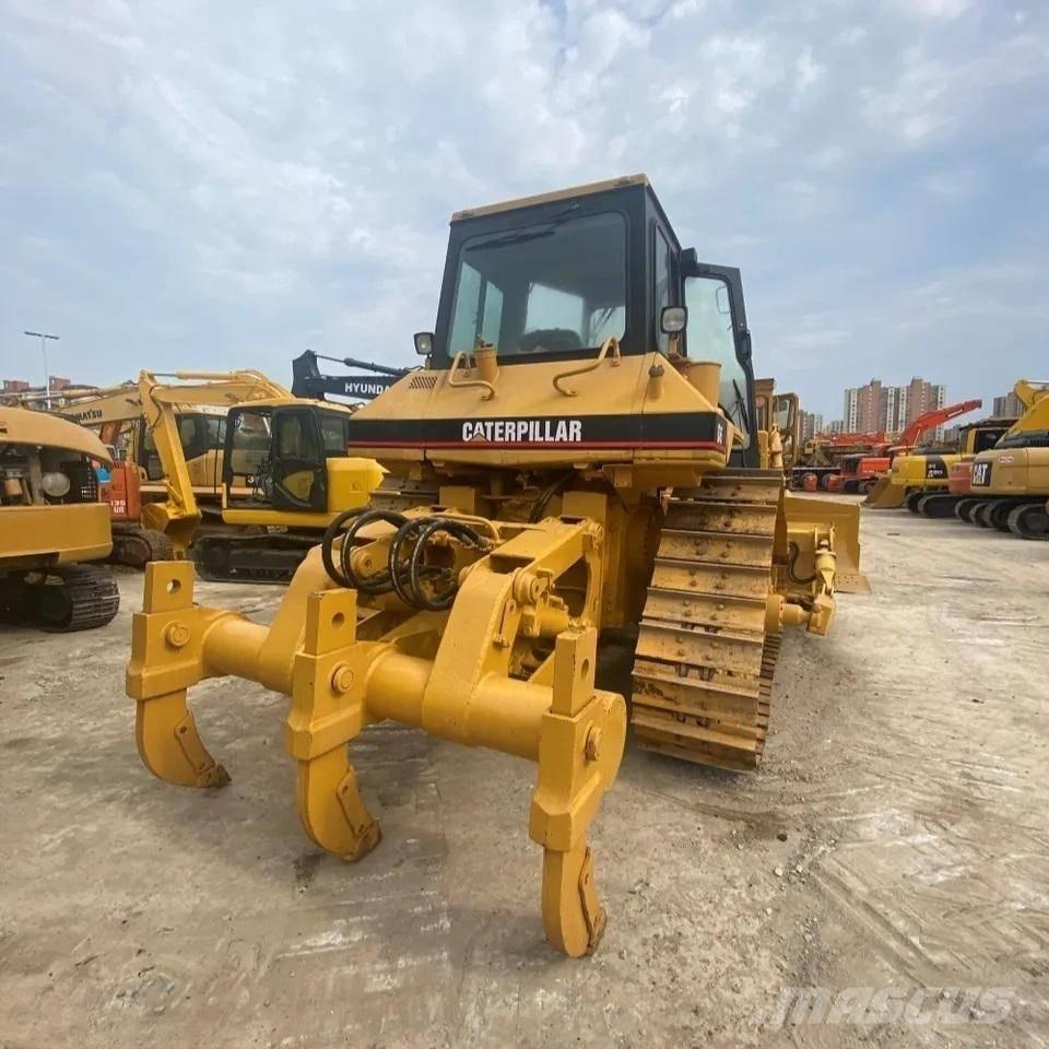 CAT D6R 履帶推土機