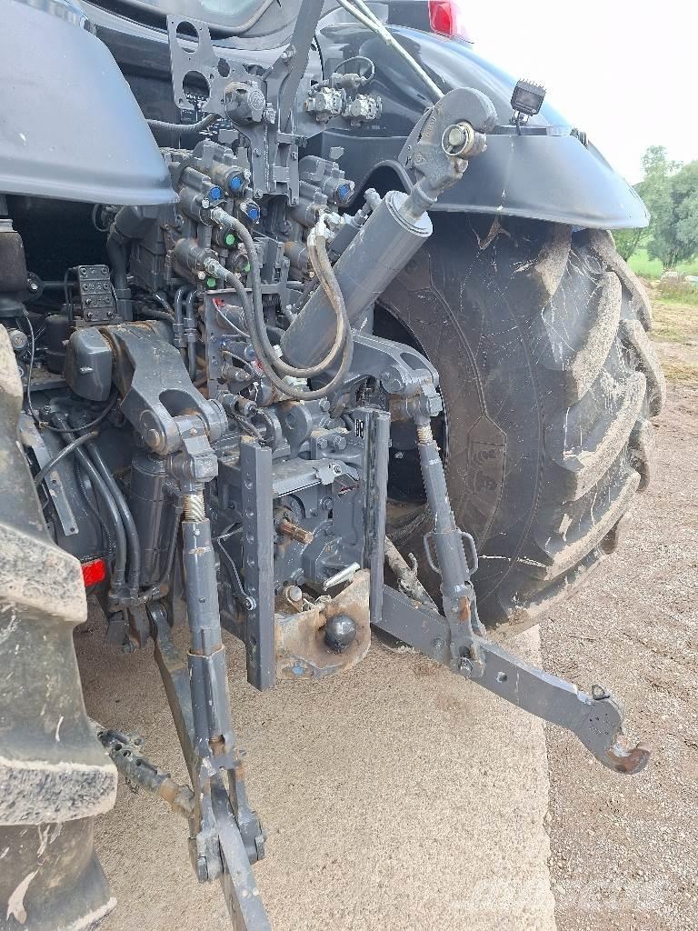 Valtra Q265 曳引機
