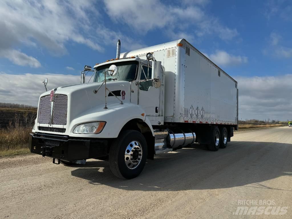Kenworth T 440 貨箱式卡車