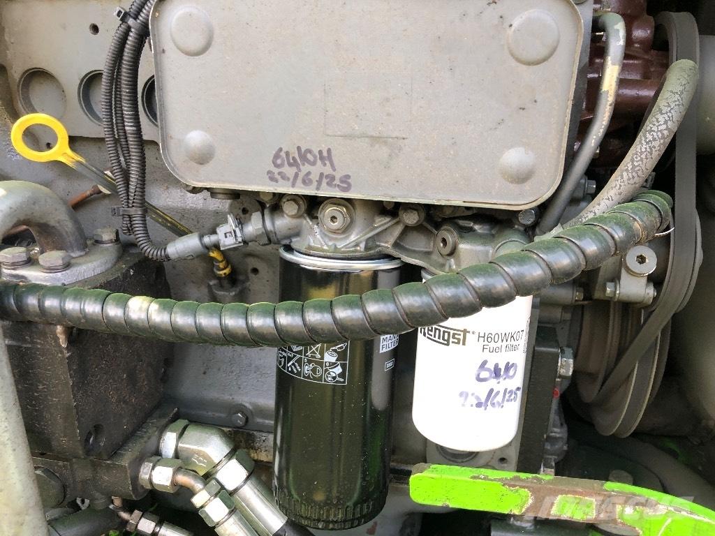Merlo P 34.7 伸縮臂操作車