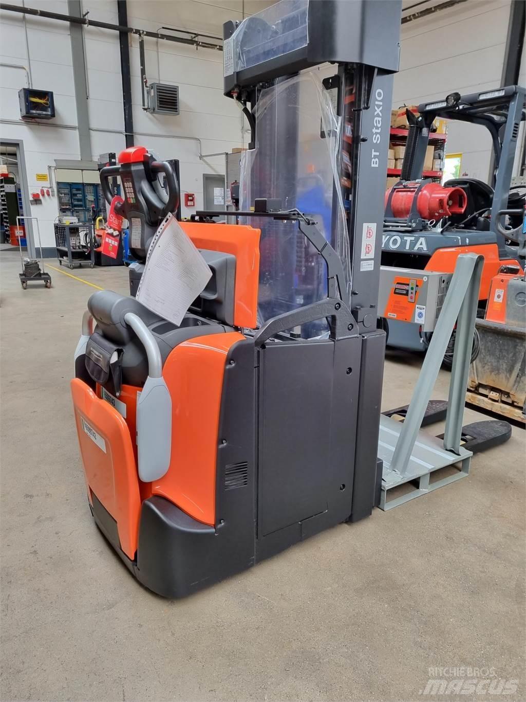 Toyota BT SPE160L 行走控制式堆積機