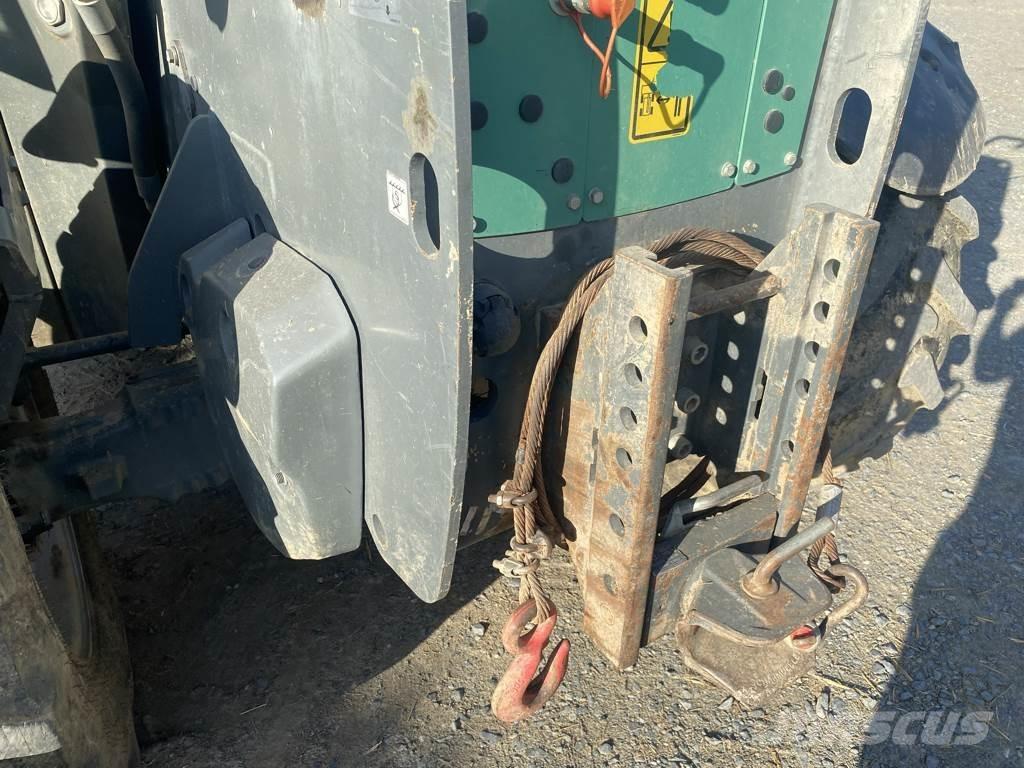 Kramer KT 357 農業用伸縮臂裝載機