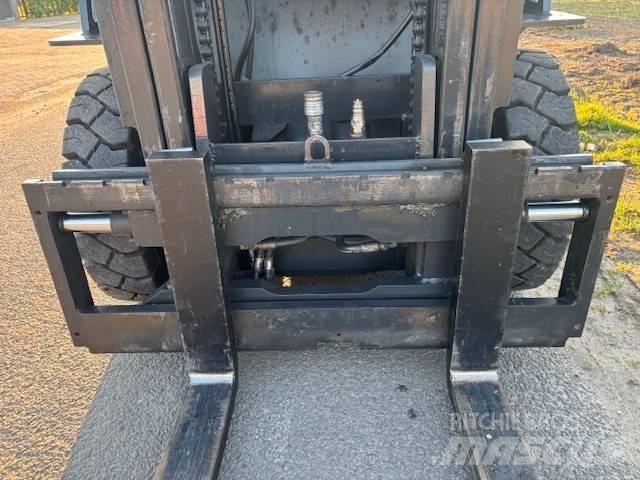 Doosan G 25 G 液化石油氣LPG卡車