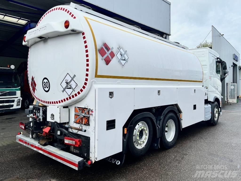 Volvo FH 500 運油車