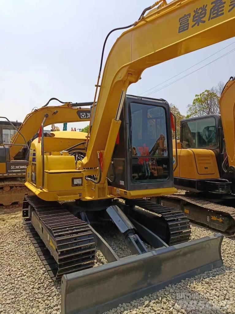 Komatsu PC 70 中型挖土機/掘鑿機/挖掘機 7t-12t