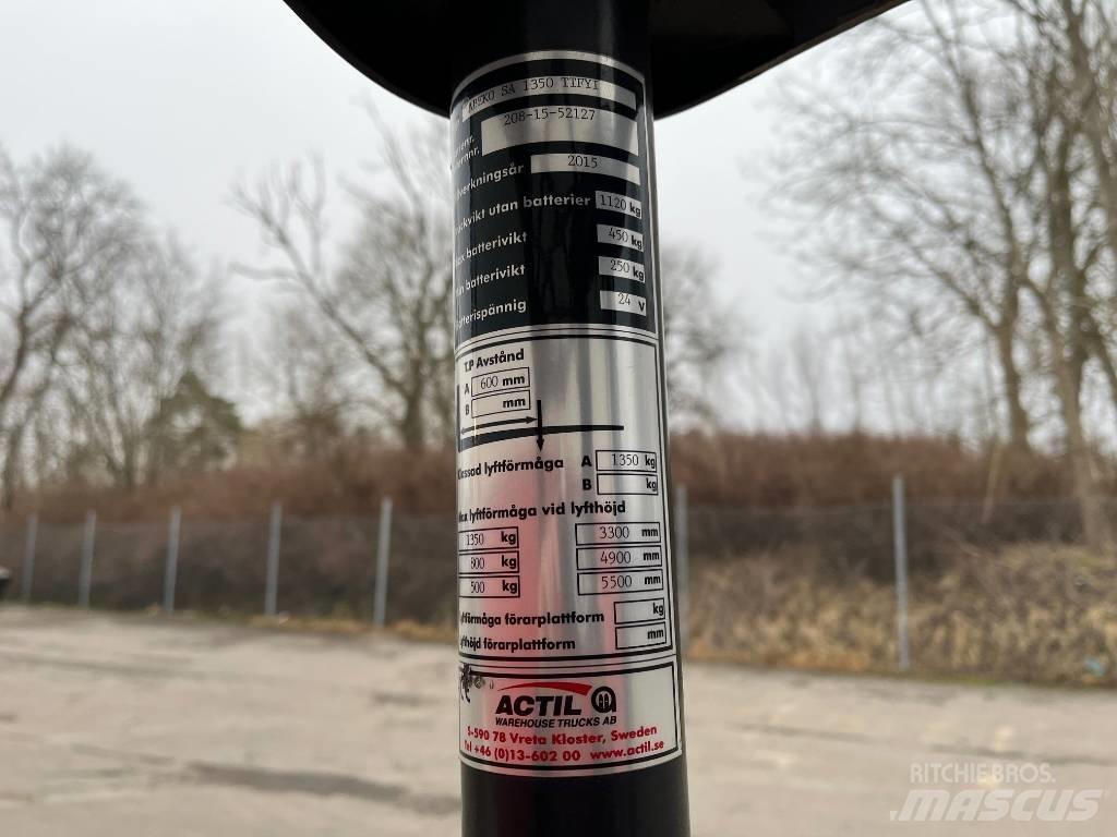 Abeko SA 1350TTFYI 自走式堆積機