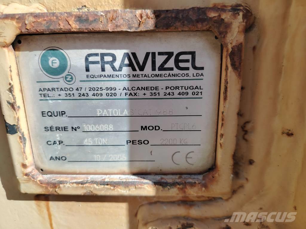 CAT 988 F 輪胎式裝載機