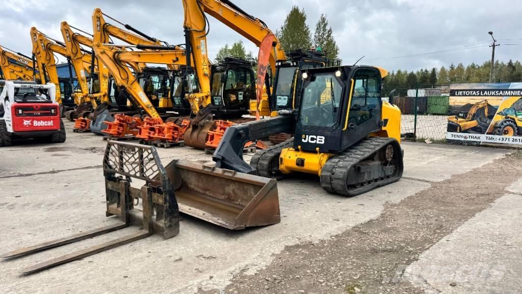 JCB 3 TS-8T 滑移轉向裝載機
