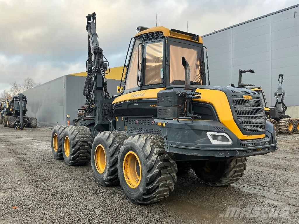 Ponsse ERGO 8W 收穫機