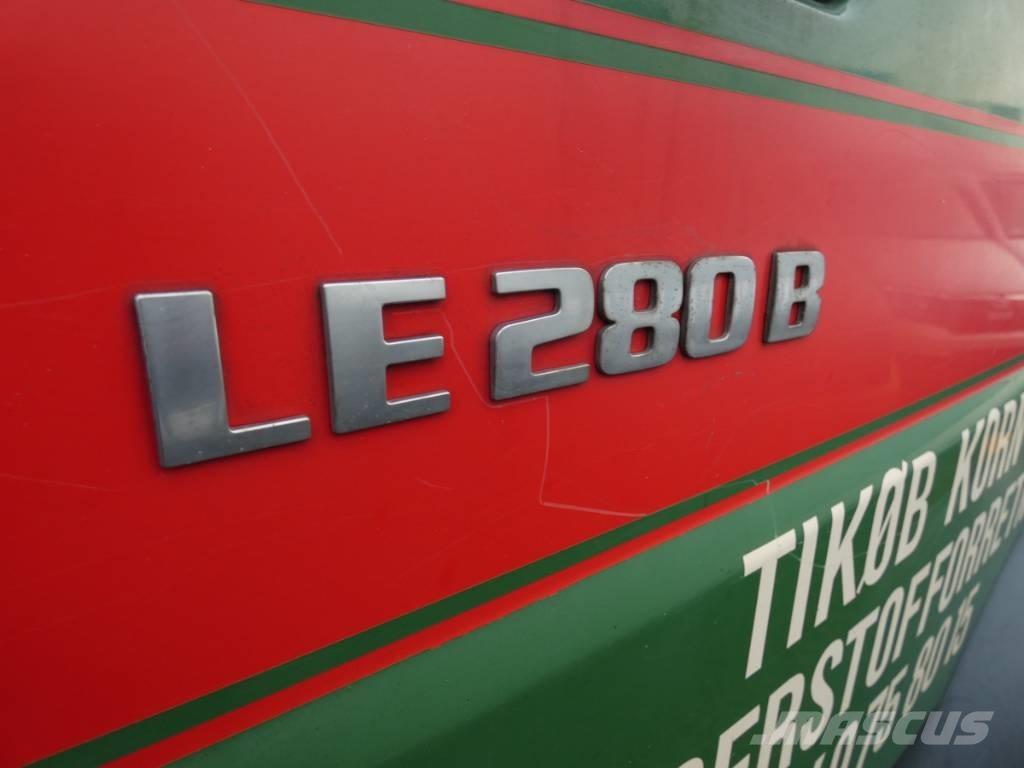 MAN LE 280 B 貨箱式卡車