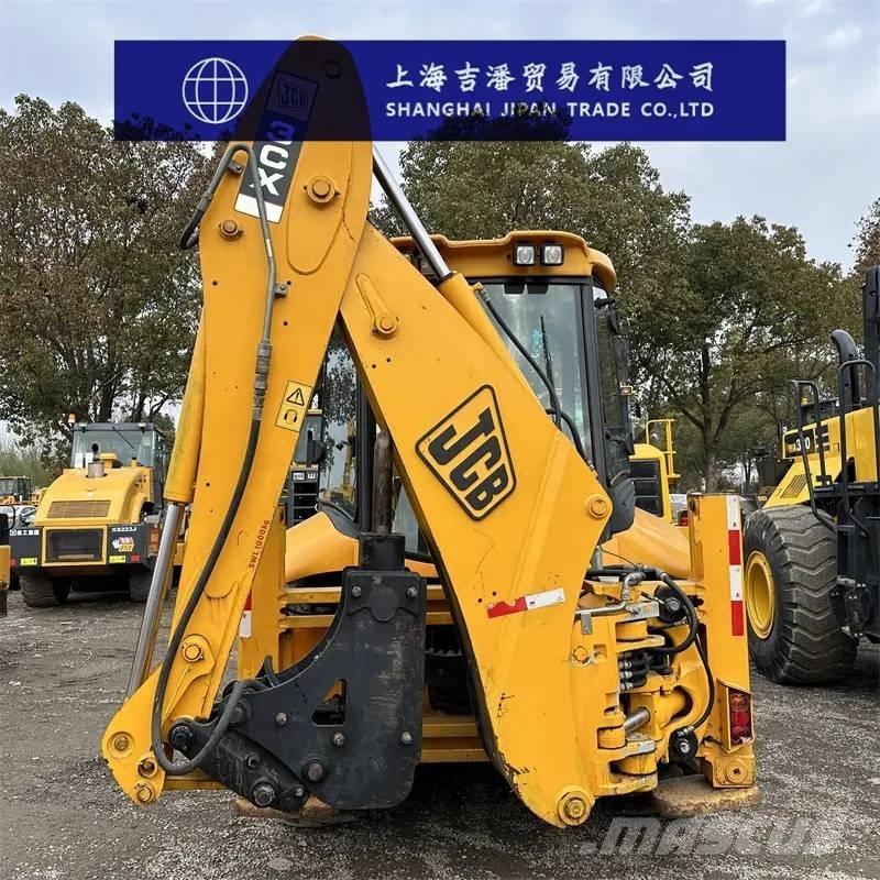 JCB 3 CX 輪胎式裝載機