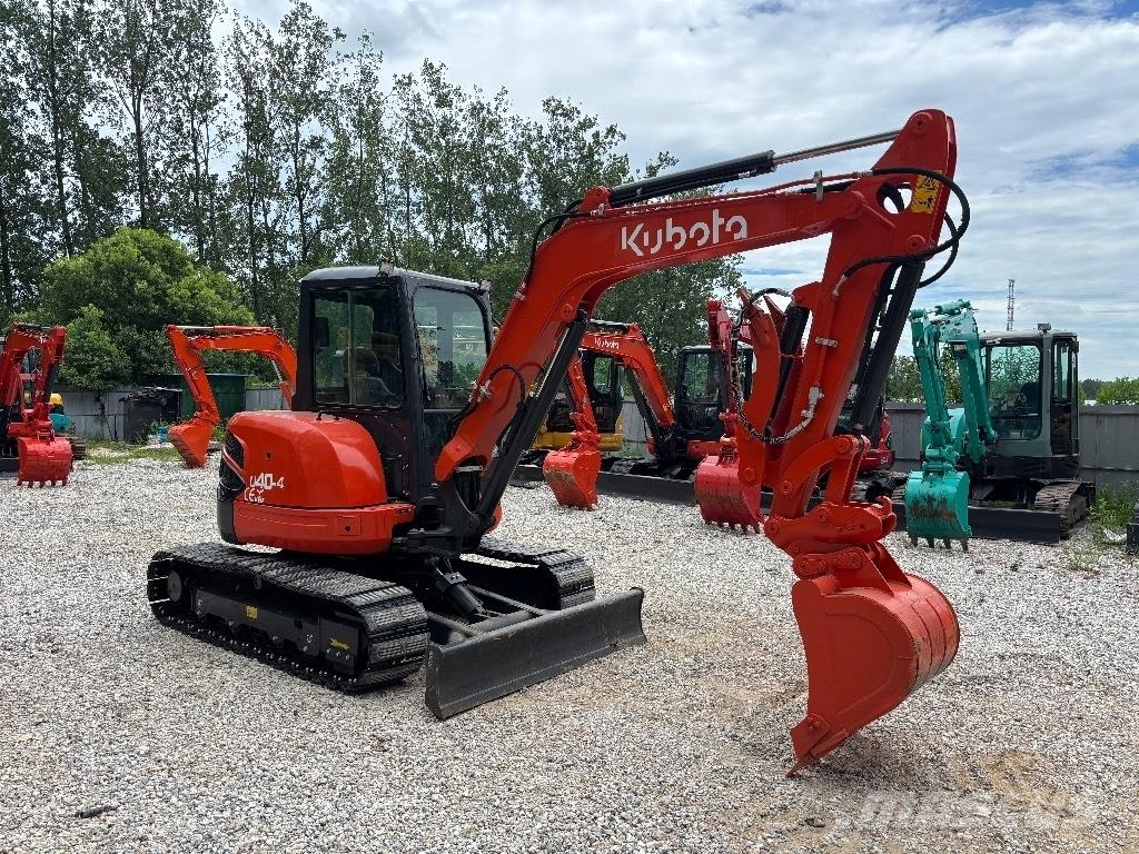 Kubota U40 小型挖土機/掘鑿機<7t(小型挖掘機)