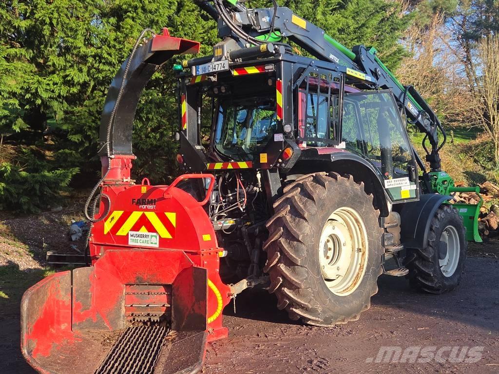 Valtra T 163 林業用曳引機