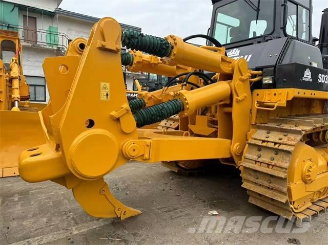 Shantui SD 32 履帶推土機