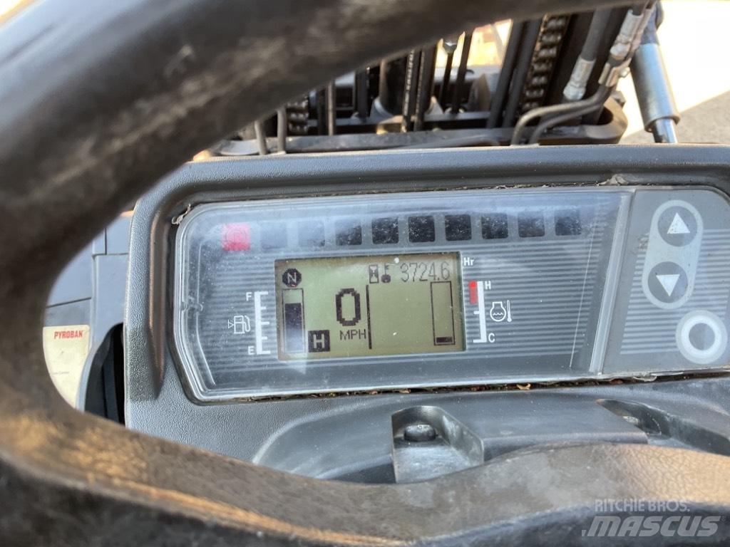 CAT DP30NT 柴油卡車