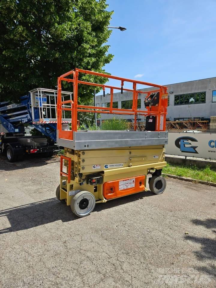 JLG 2630 ES 剪式升降機