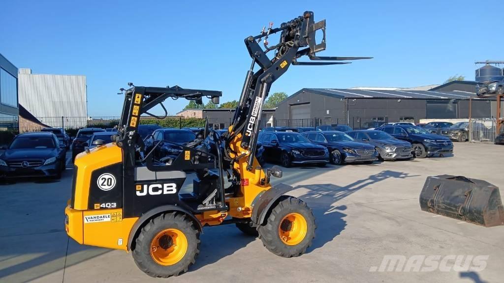 JCB 403 SP 自走式堆積機