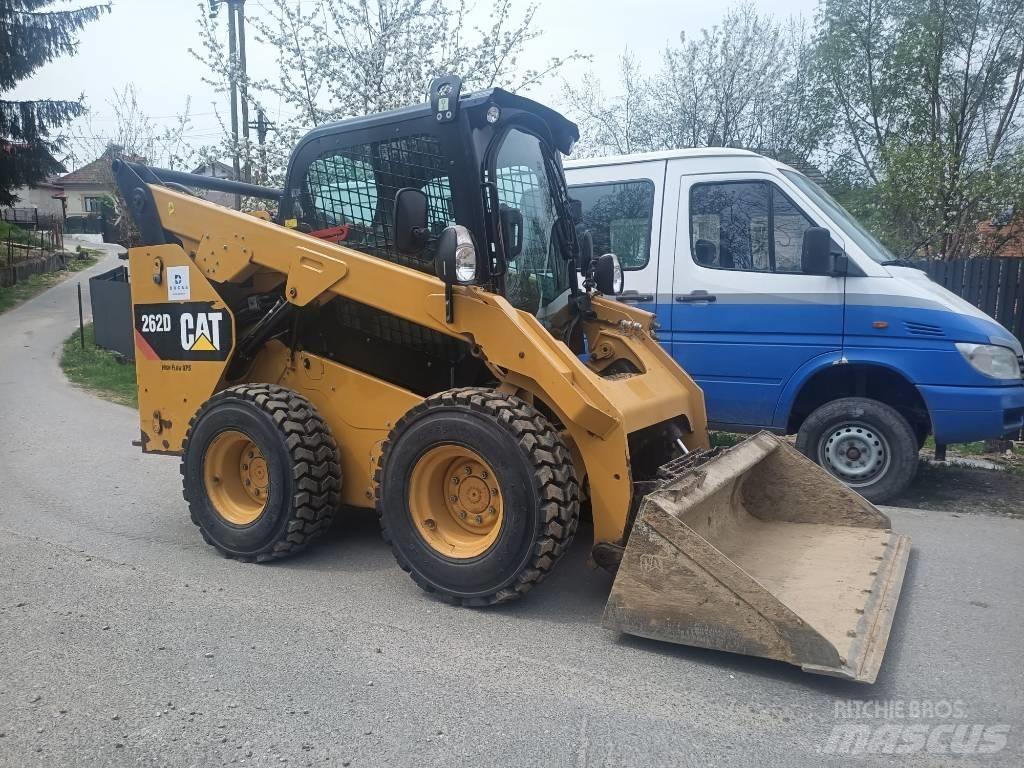 CAT 262 D XPS 滑移轉向裝載機