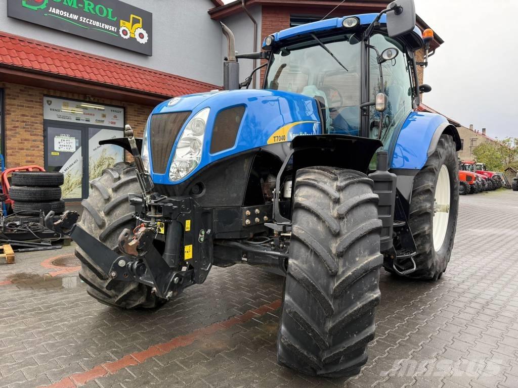 New Holland T 7040 曳引機
