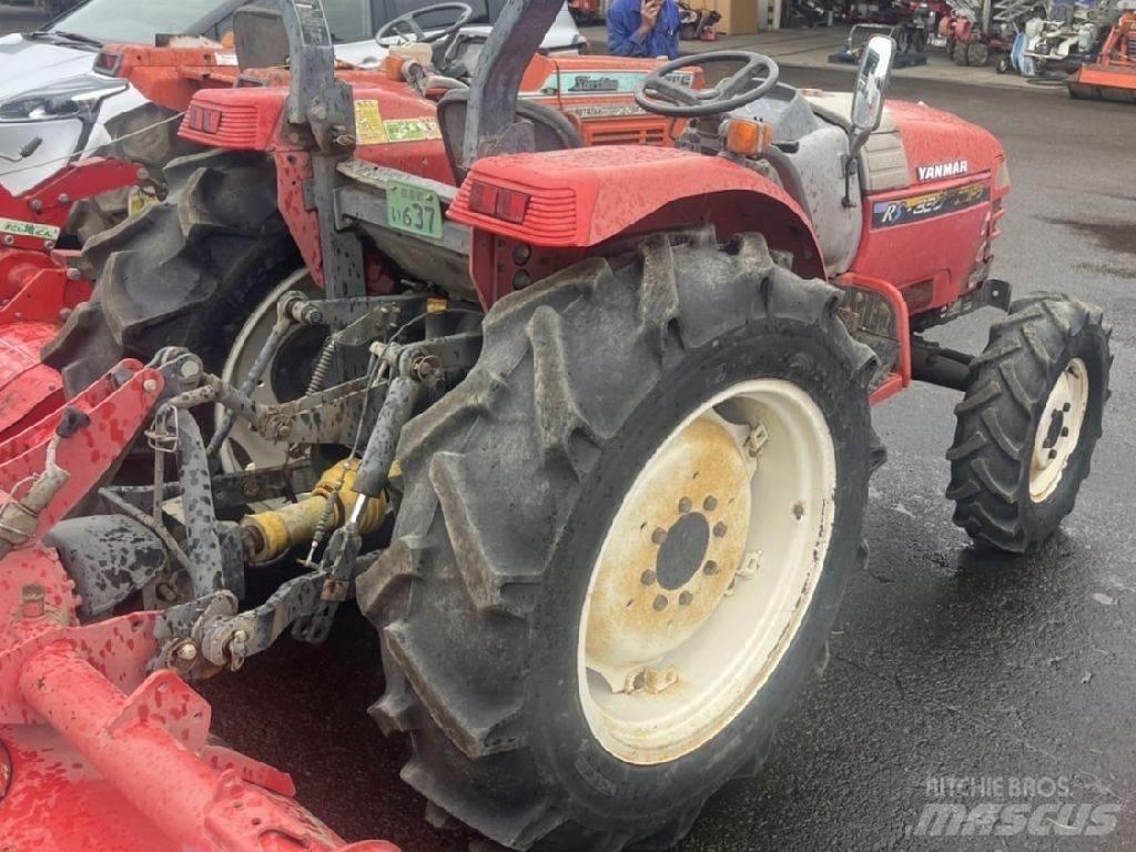 Yanmar RS330 曳引機
