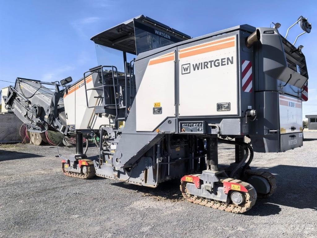 Wirtgen W200F 瀝青冷銑刨機/銑床